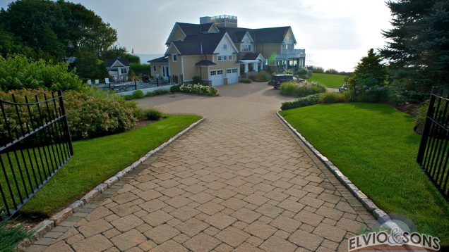 Narragansett, RI Paver Driveway