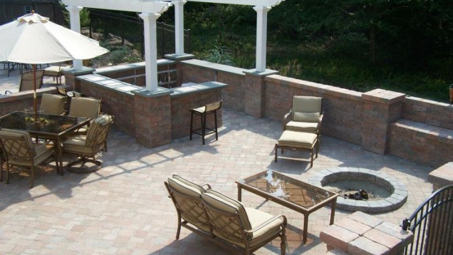 Patio, walls, and pergola.
