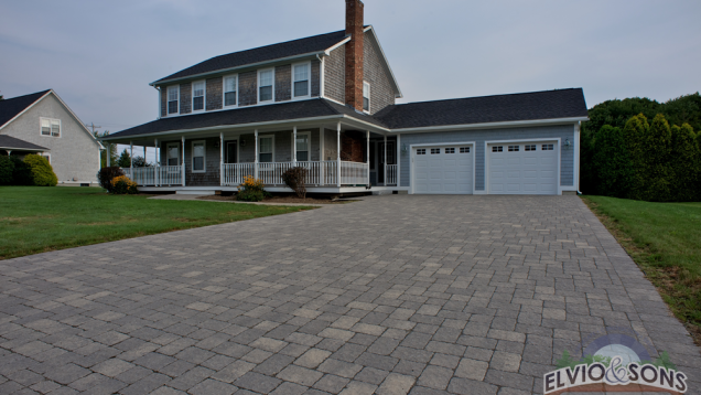 South Kingston, RI Paver Driveway